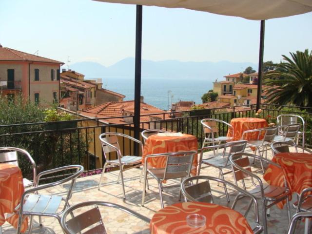 Albergo Delle Ondine Tellaro Exterior photo